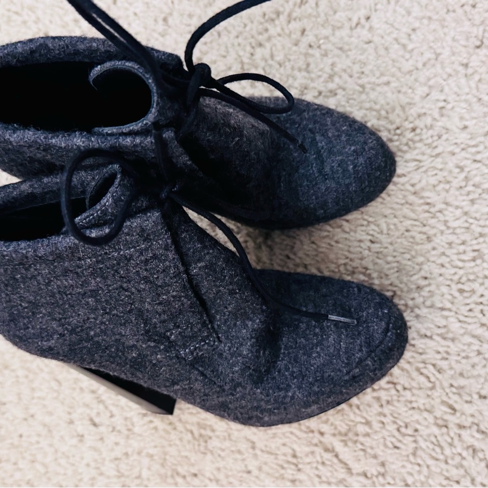 Alexander Wang Constance Gray Wool platform boots Heel/ pump Women’s Size 35